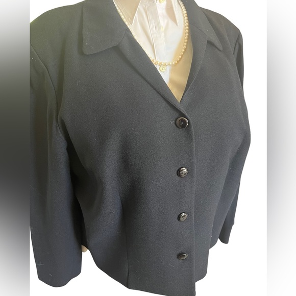 Pendleton wool jacket blazer button front size plus 22 W to 24W. Pit to pit 28 - Picture 5 of 8